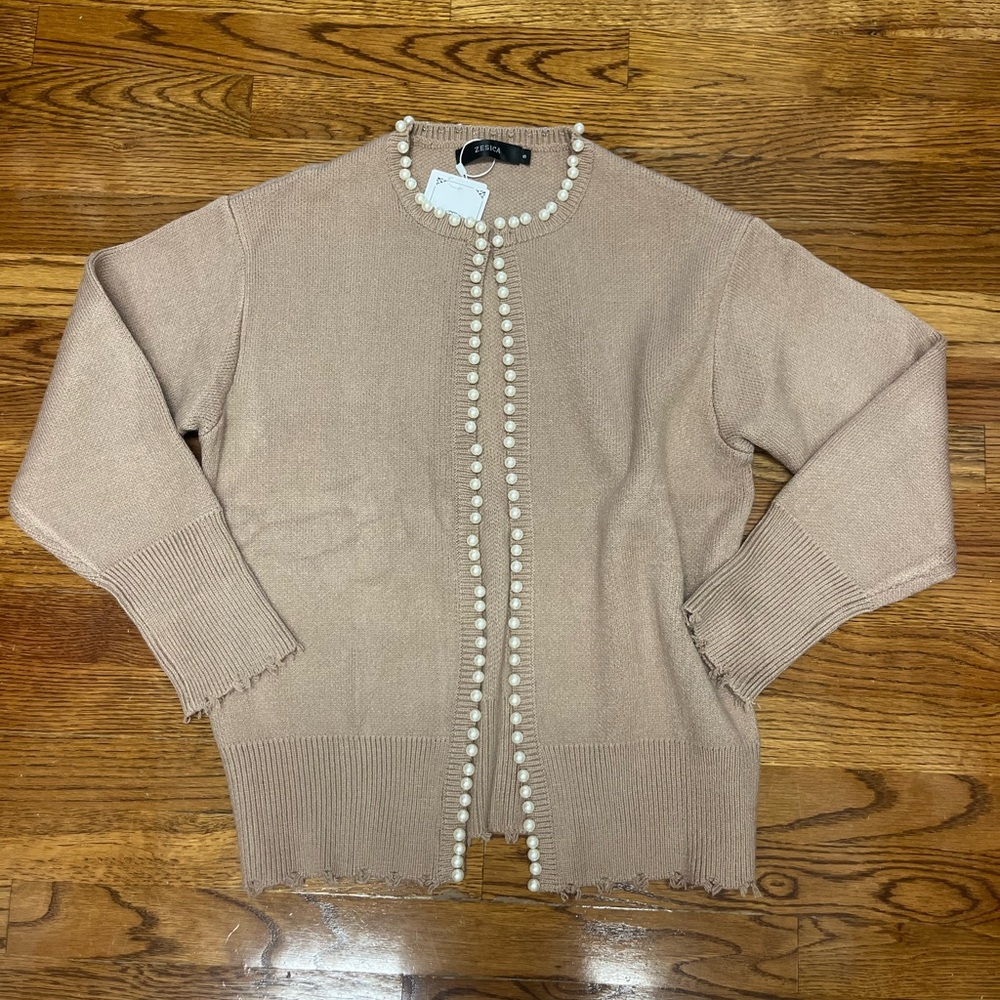 NWT Elegant Pearl-Trimmed Sweater Size Small